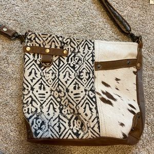 Myra bag/purse